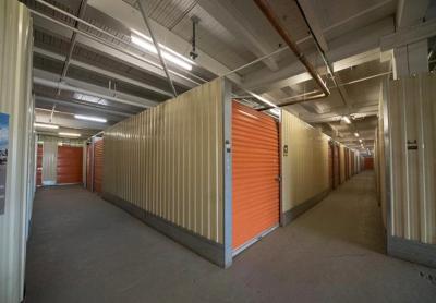 Storage Units at Montreal Mini Storage - ST HENRI - 4710 Rue Saint Ambroise Montrael QC